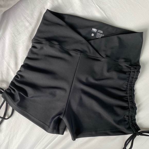 NEU Apparel Booty Shorts: Black - Picture 2 of 4